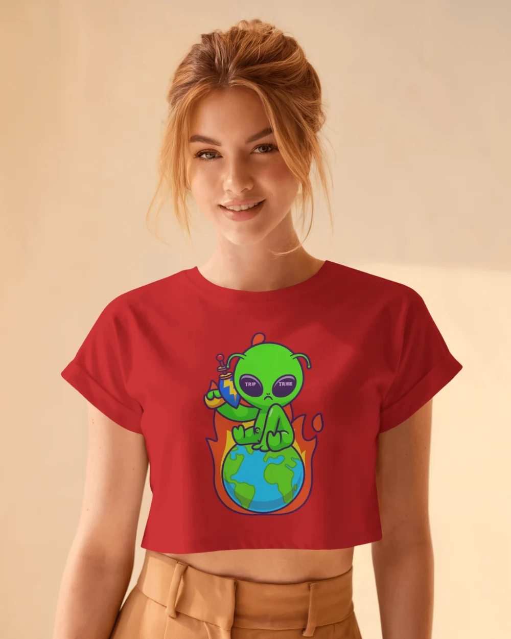 Don’t Mess With Me Crop Top | 180 GSM 100% Cotton | Alien Sitting on Earth – TripTribe® - Image 5